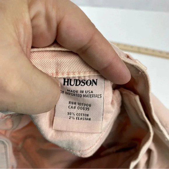 Hudson Womens 28 Crop Riley Relaxed Straight Peach Distressed Jeans NWT - Picture 6 of 9